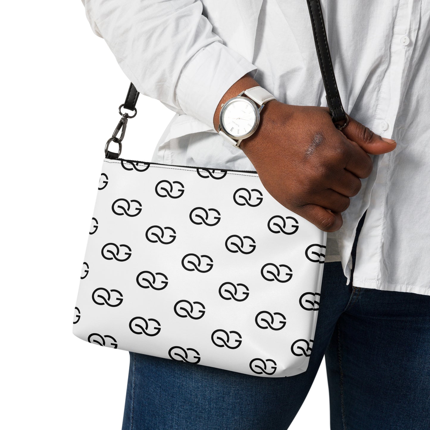 QUINNESSENTIAL Gear Crossbody bag