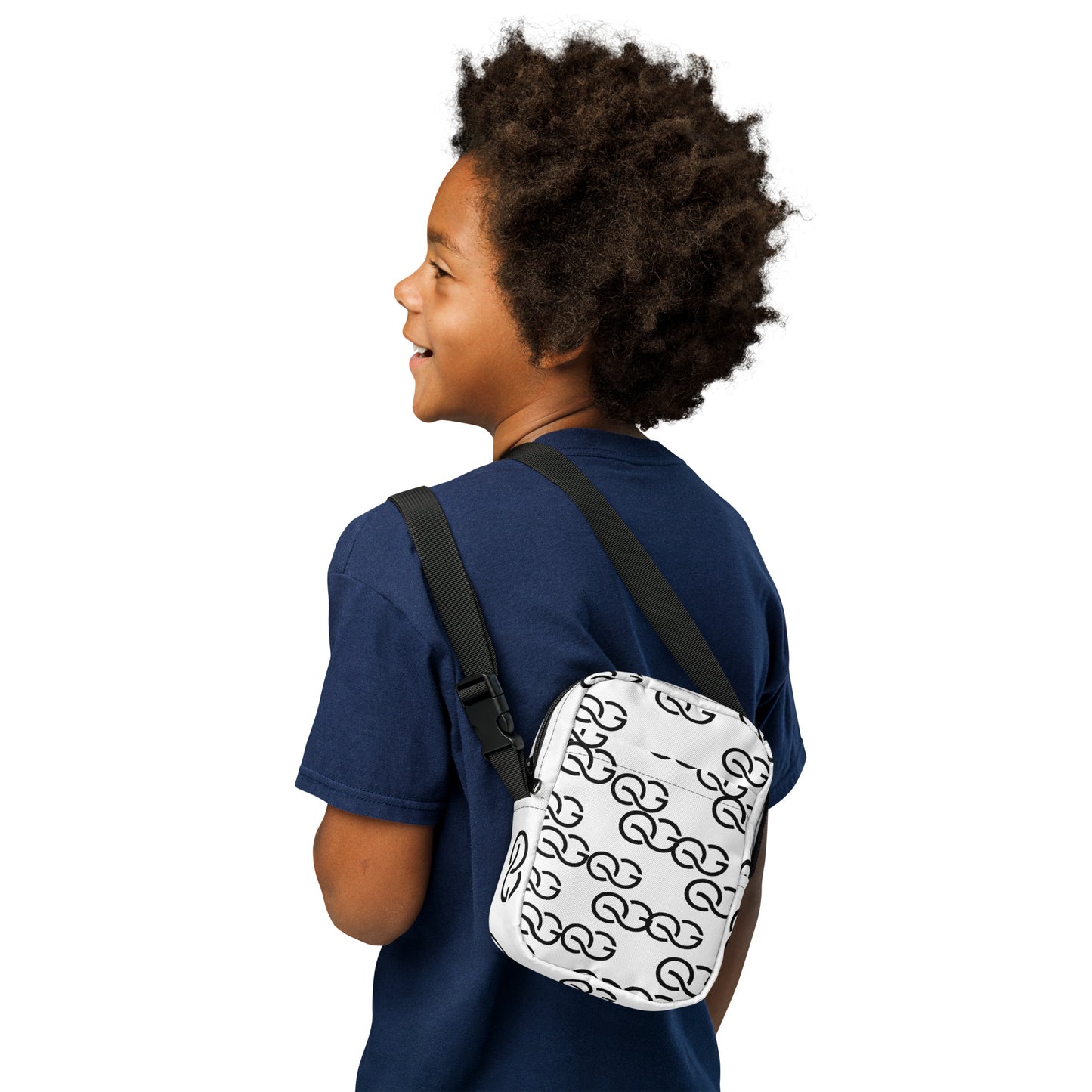 QUINNESSENTIAL Gear Utility crossbody bag