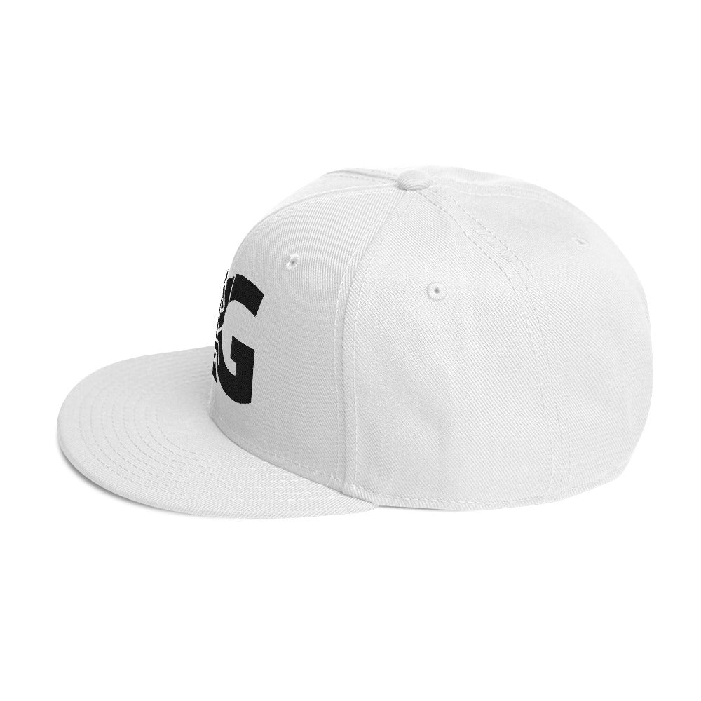 QUINNESSENTIAL Gear Snapback Hat